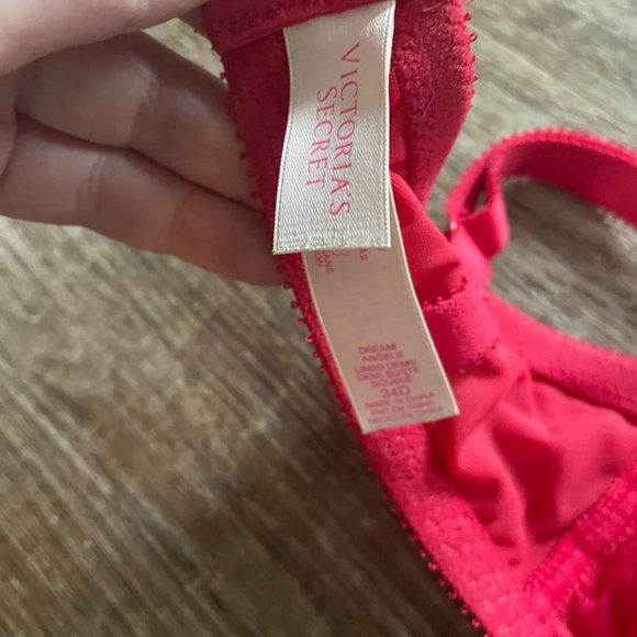 Victoria's Secret Dream Angels Lined Demi - Picture 6 of 6